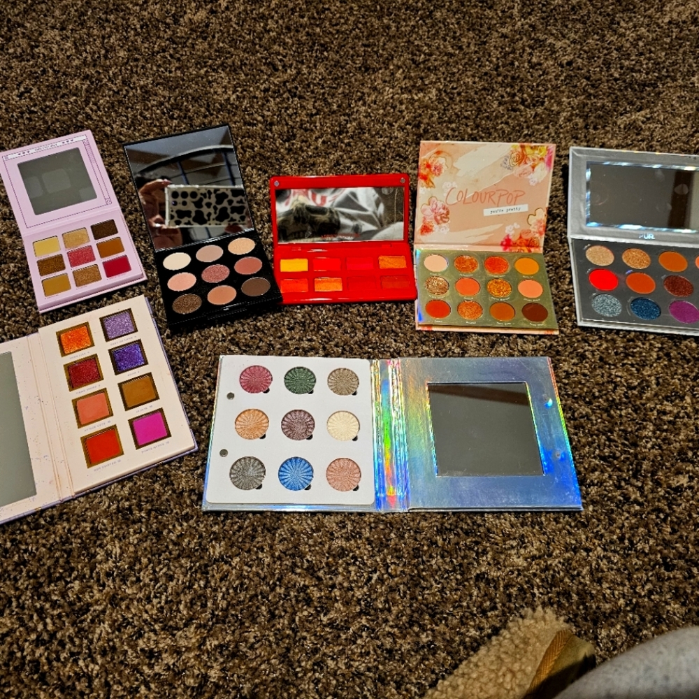 Eyeshadow Palette Bundle